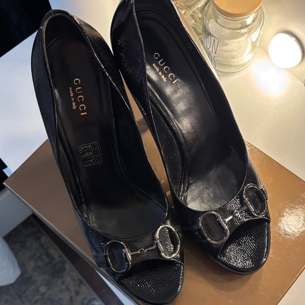 Gucci Shiny Black Peep-Toe Heels - Picture 3 of 9